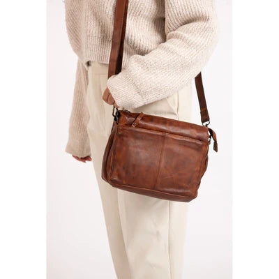 Greenwood Leather Shoulder Bag - June - Cognac