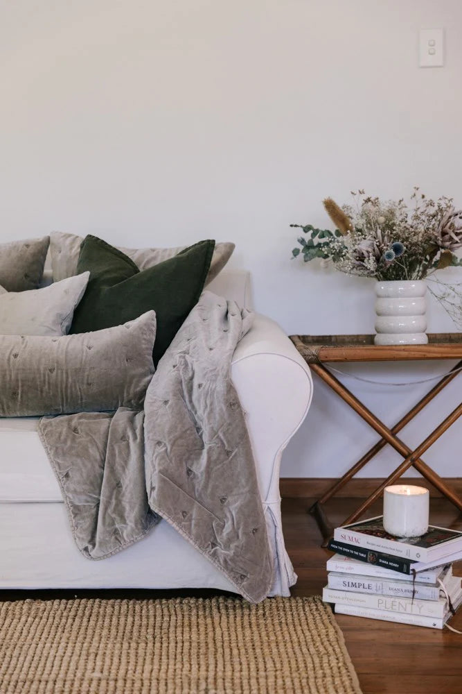 Mason Bee Velvet Throw - Stone