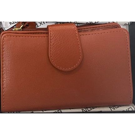 Buxton Scallop Womens Wallet