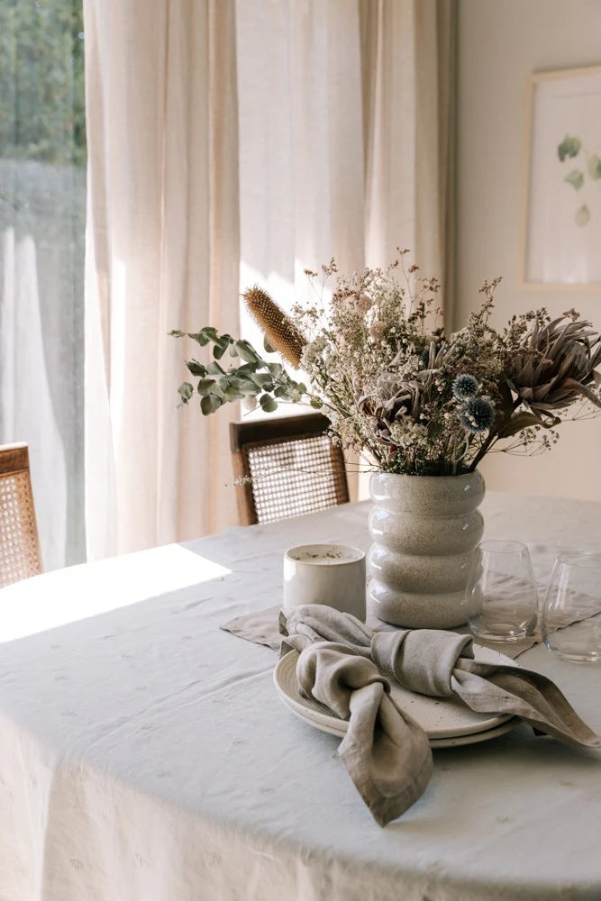 Mason Bee Linen Napkin - Set of 6 - Stone