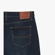 RMW Nicholson Short